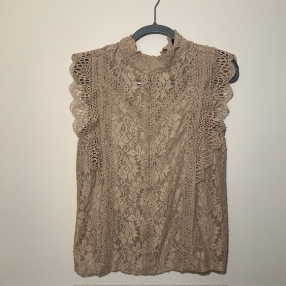 NWOT Cable & Gauge Women's Lace Crochet Nude Romantic Neutral Top - Size L - Picture 1 of 8